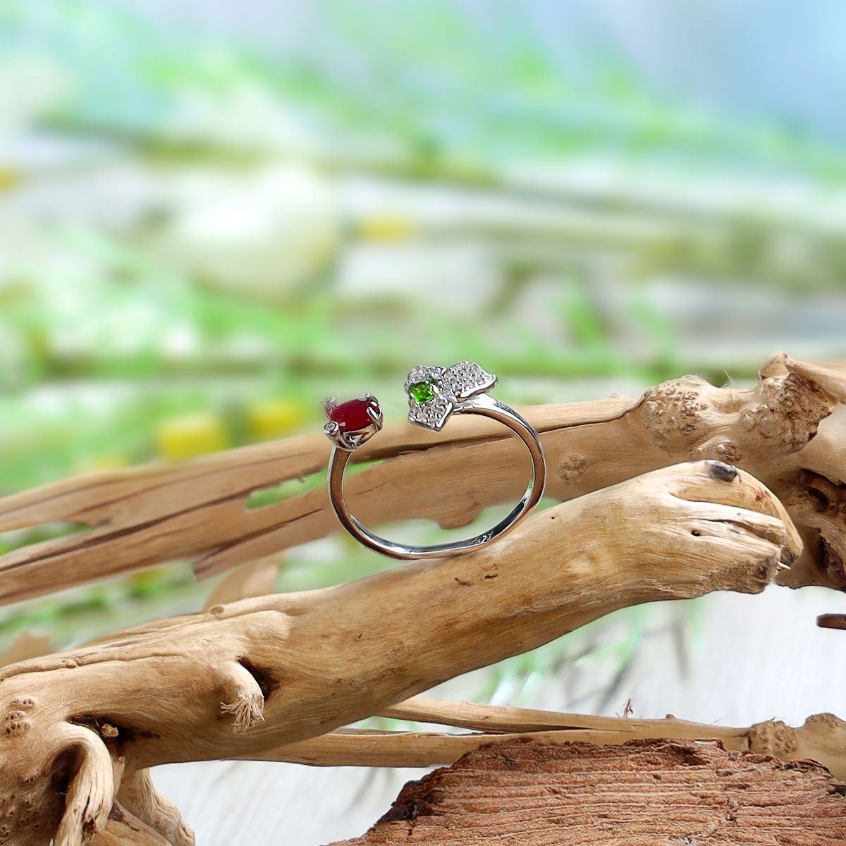 Ruby and Diopside Ring 555293