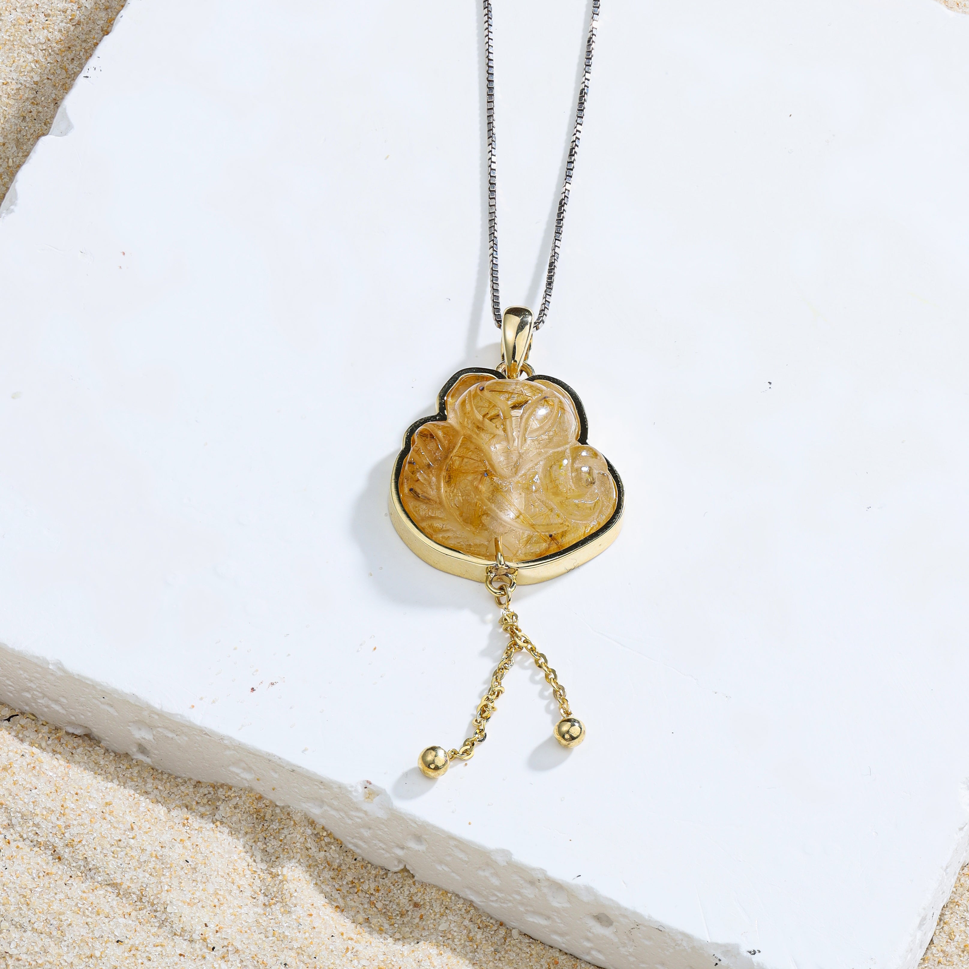 Fox Spirit Brown Rutilated Quartz Pendant 555361