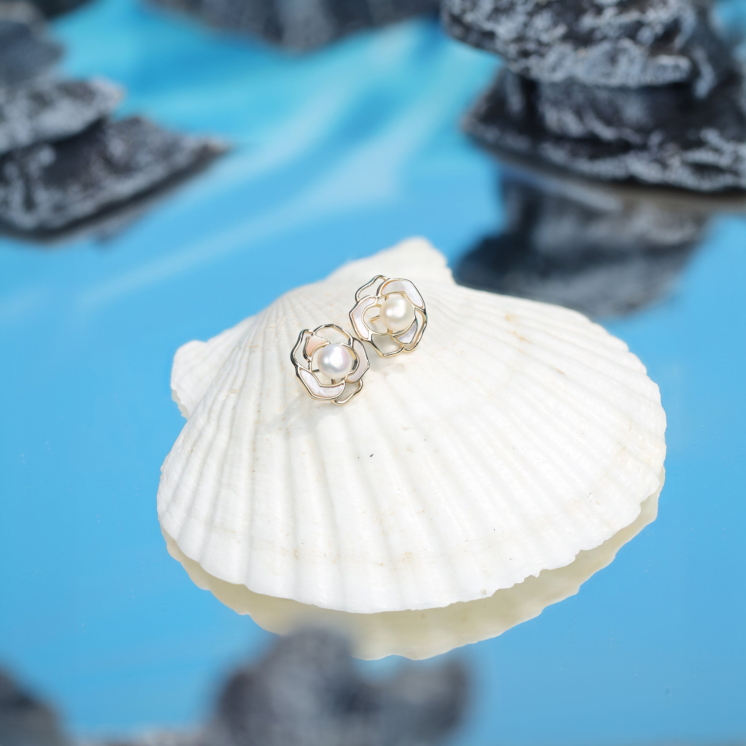Pearl Earrings 555406