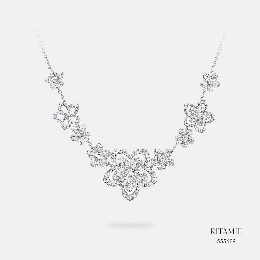 Necklace 555689