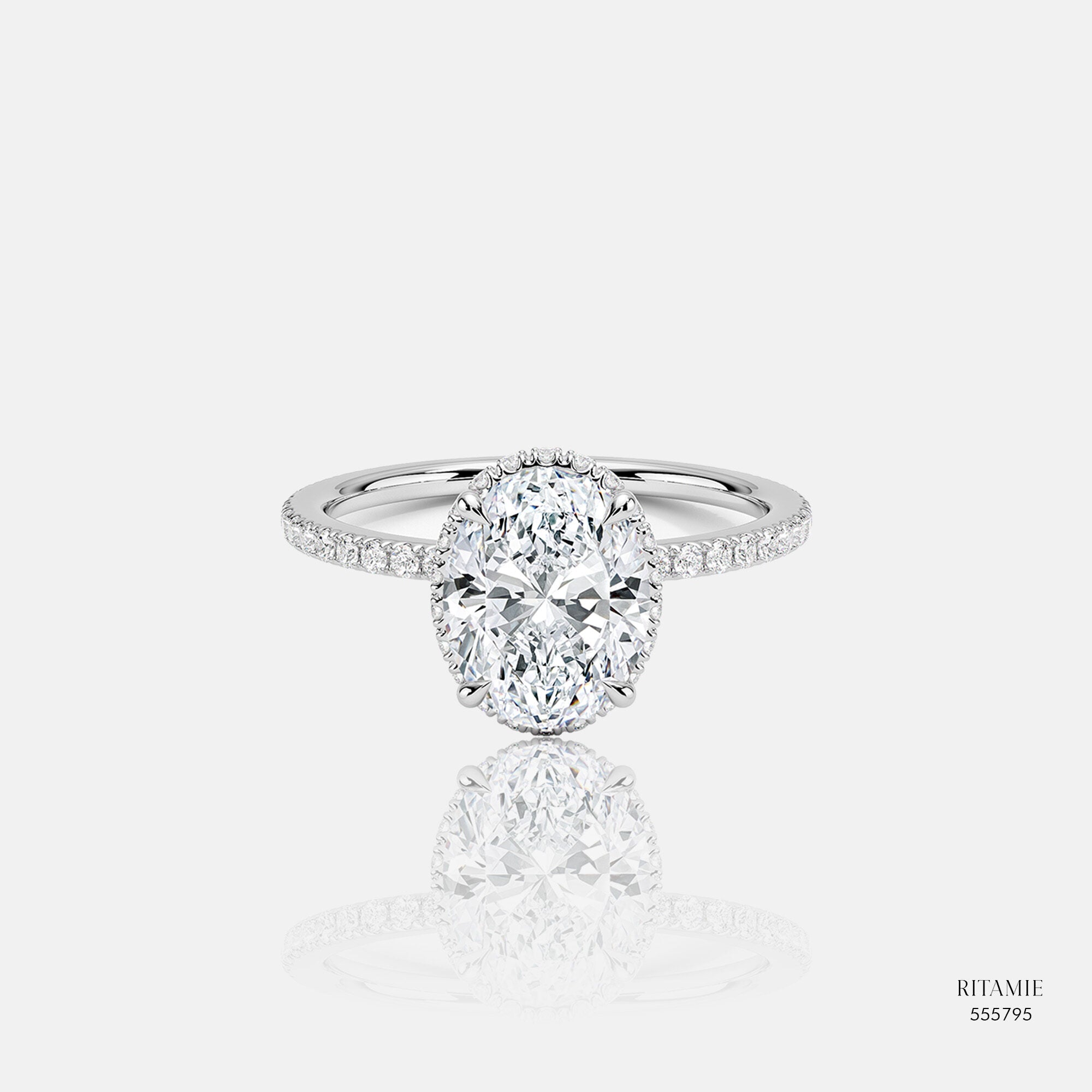Vera Petite Pavé Lab-Grown Diamond Ring 555795