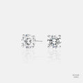Classic Round Lab-Grown Diamond Studs 555812