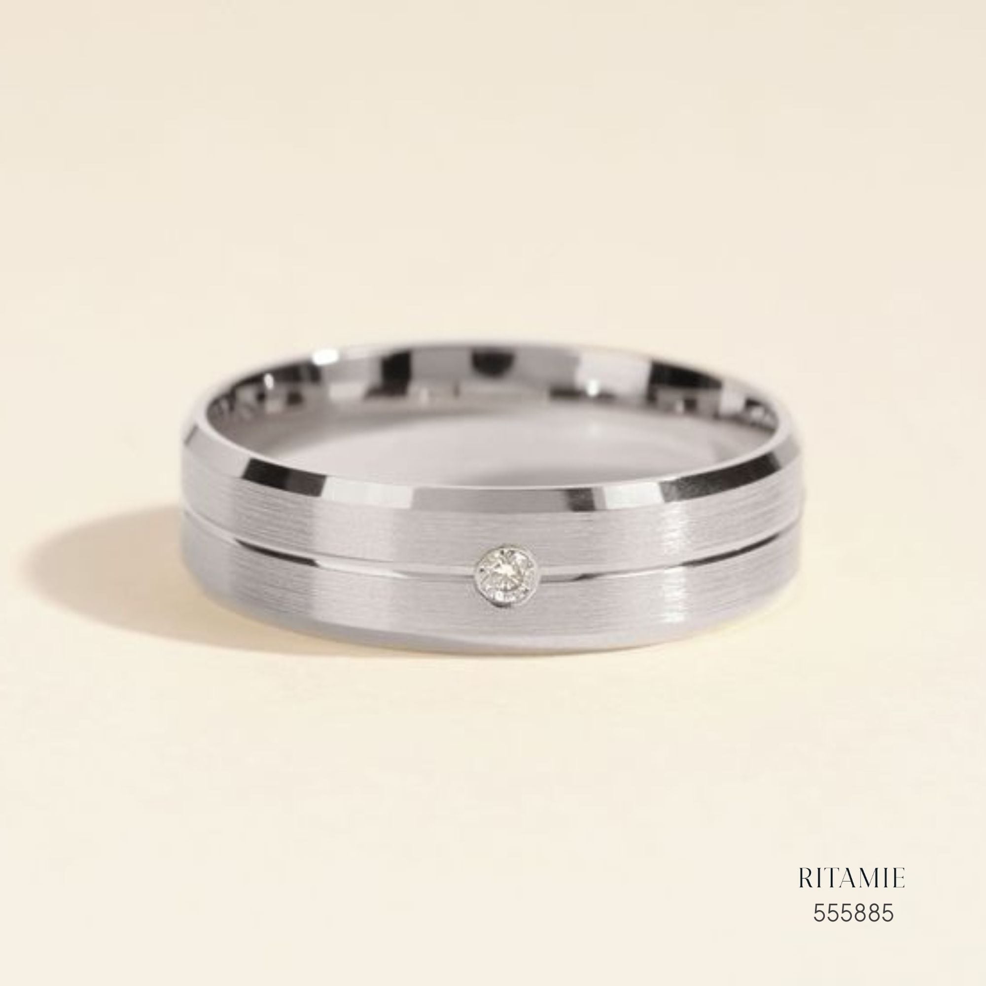 Ring 555885