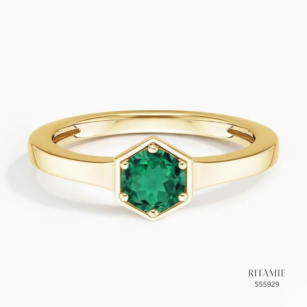 Hex Emerald Signet Ring 555929