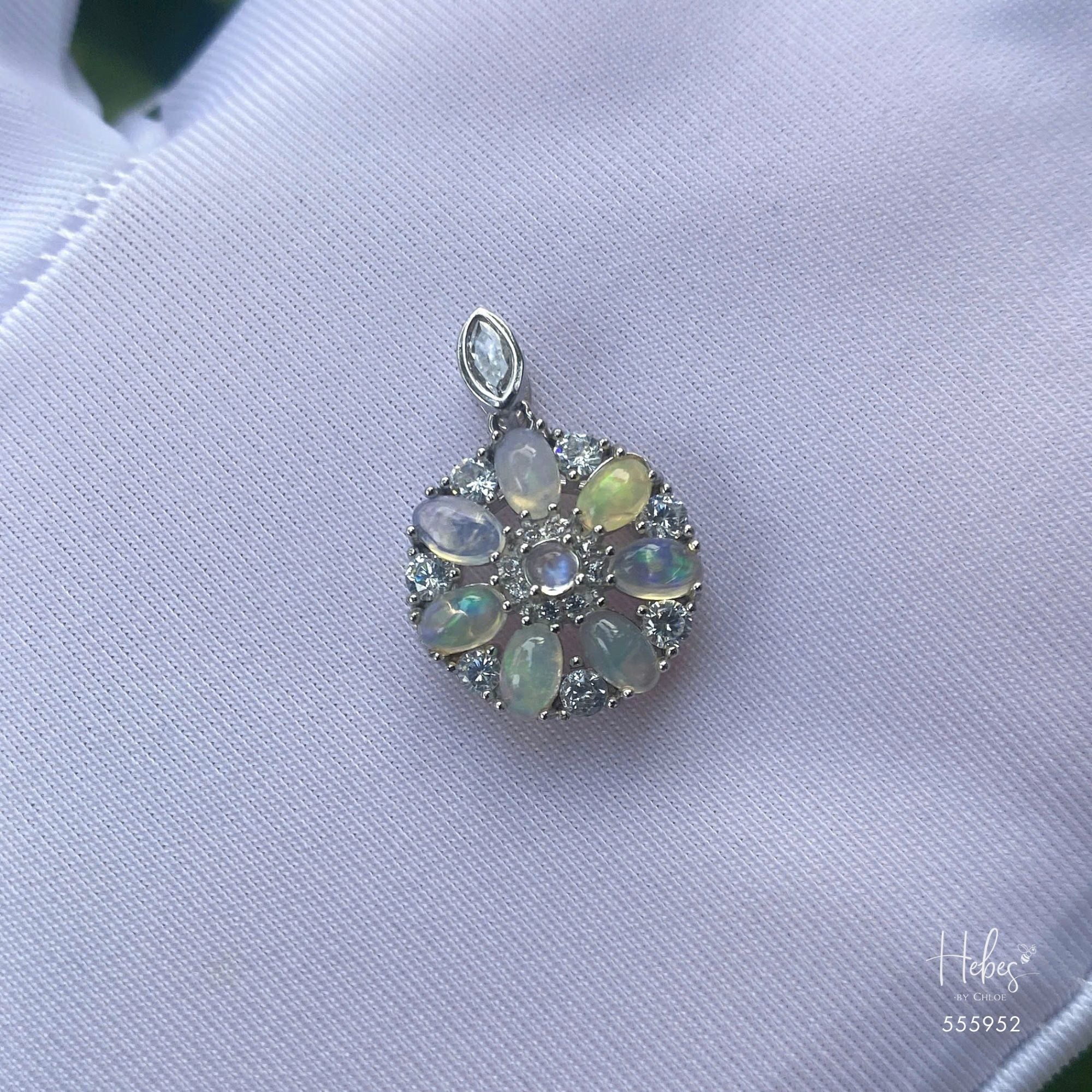Opal Pendant 555952