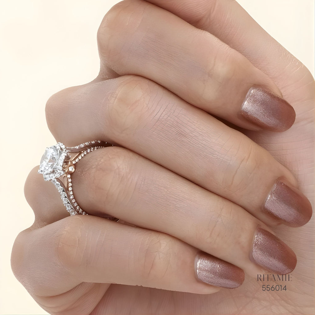 Classic Halo Round Engagement Ring 556014