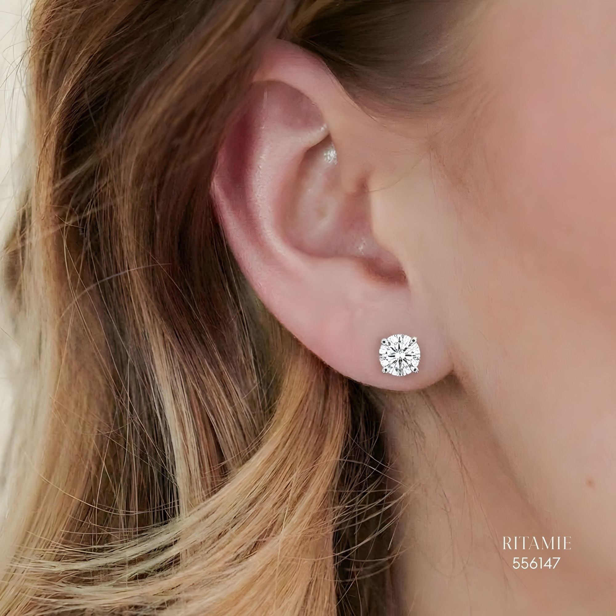 The Pure Radiance Silver Moissanite Studs 556147