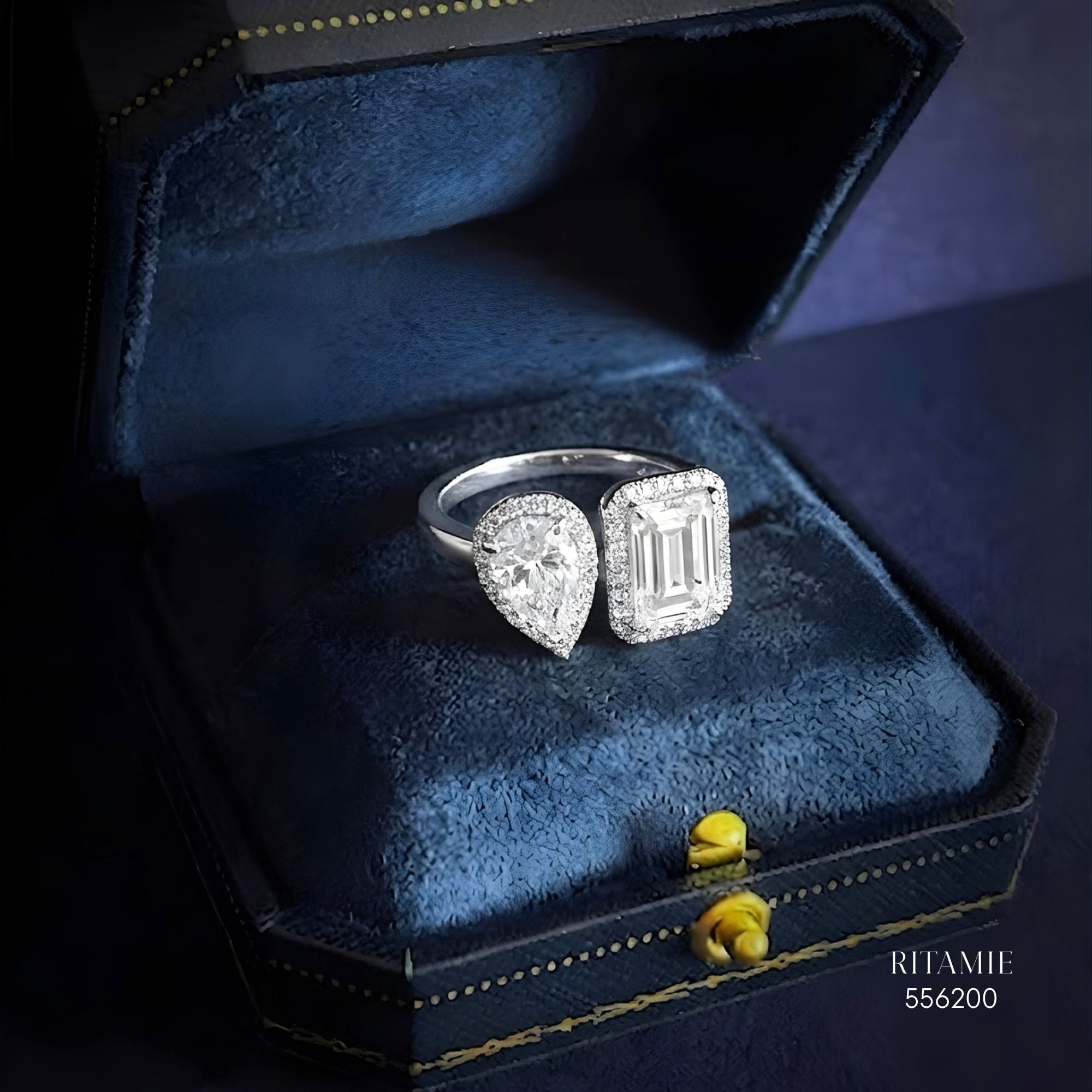 Toi et Moi Emerald Pear Halo Ring 556200