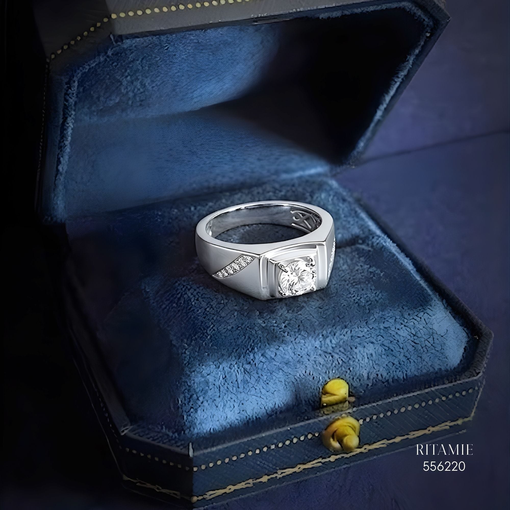 The Urban Sovereign Silver Moissanite Ring 556220