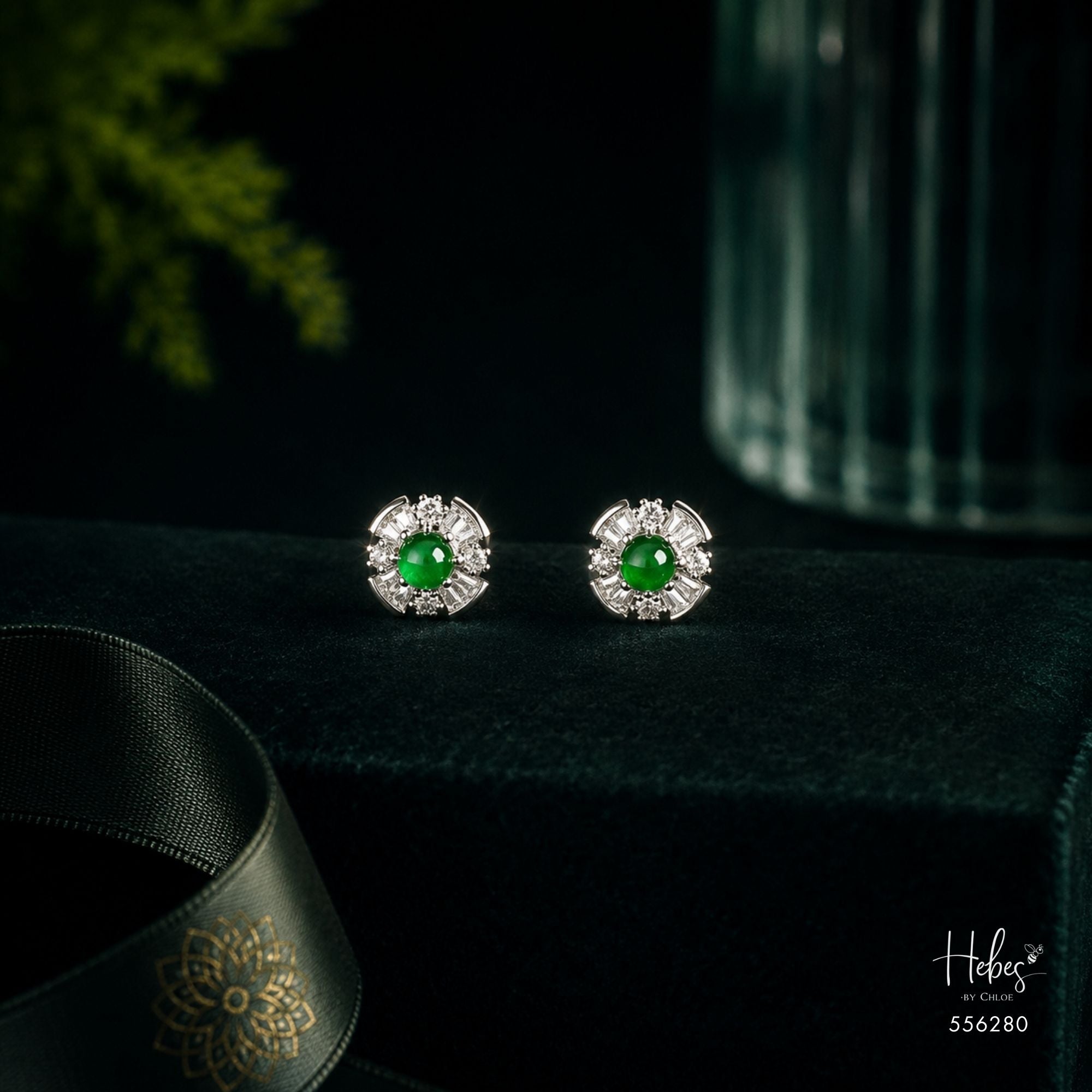 Type A Jadeite Geometric Floral Stud Earrings 556280