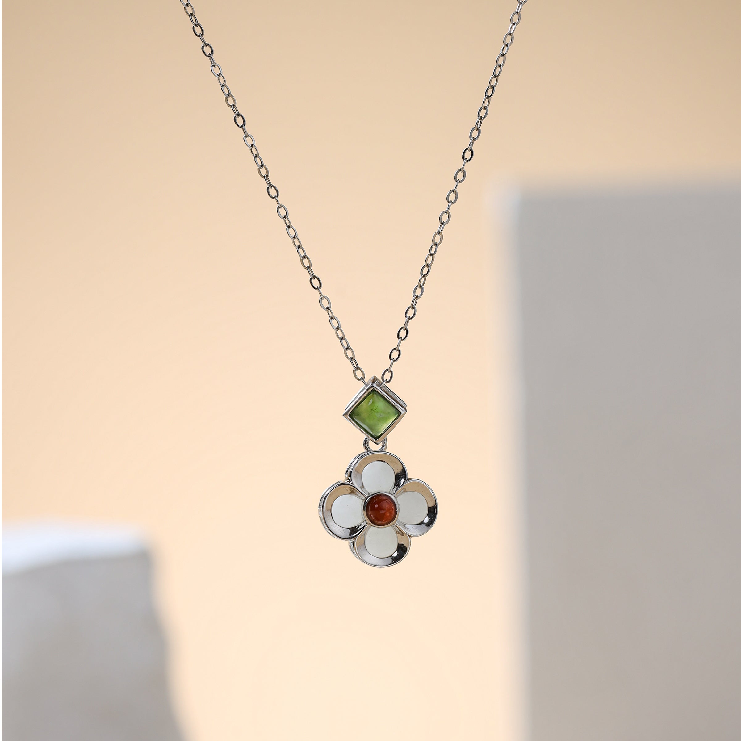 Jade Necklace 993435
