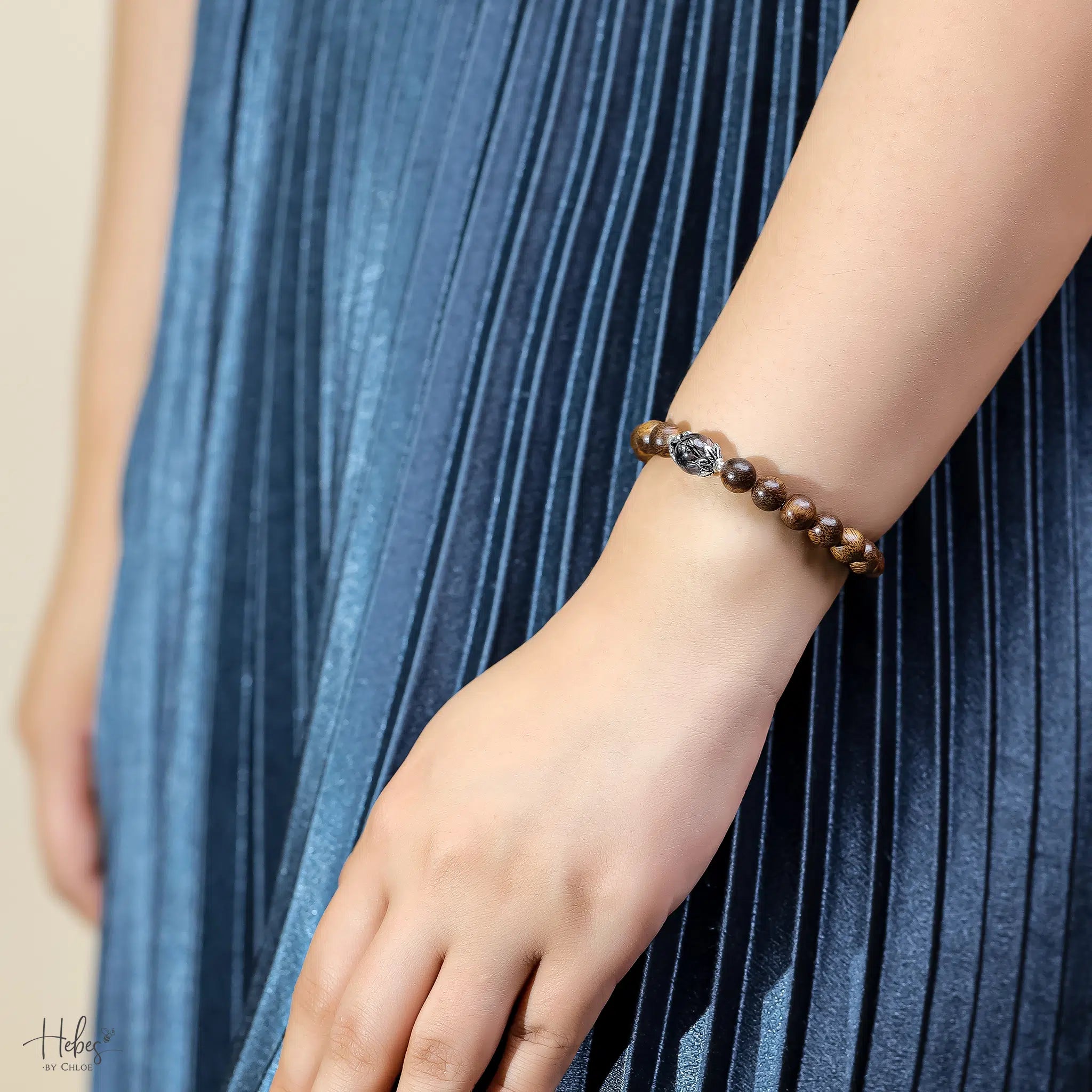 Vietnamese Agarwood Blạck Rutilated Quartz Bracelet HC2330